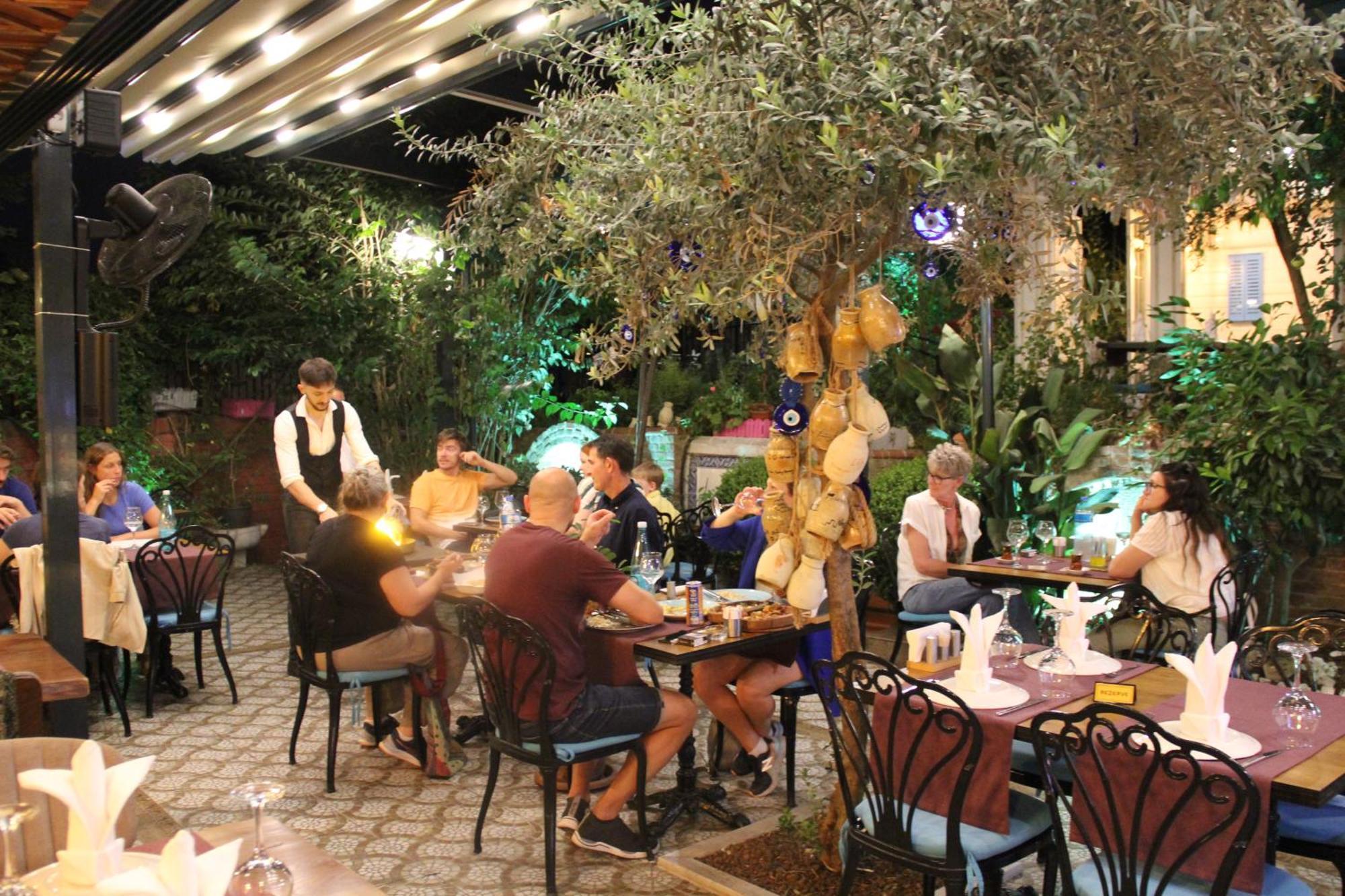 Olive Garden Apart Hotel Istambul Exterior foto